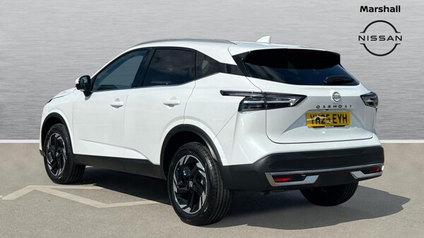 Used Nissan Qashqai 2025 for sale - 74952688: Photo 2