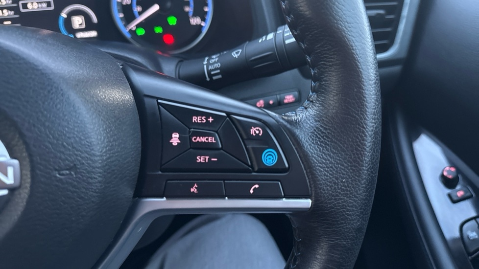 Used Nissan Leaf 2022 for sale - 77035828: Photo 27