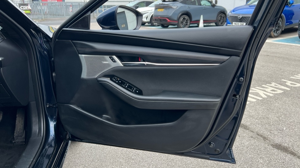 Used Mazda Mazda3 2025 for sale - 77087414: Photo 30