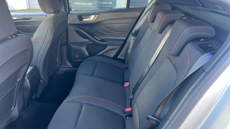 Used Ford Focus 2021 for sale - 77010407: Photo 14