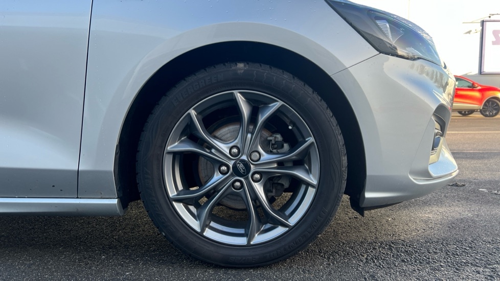 Used Ford Focus 2021 for sale - 77010407: Photo 20