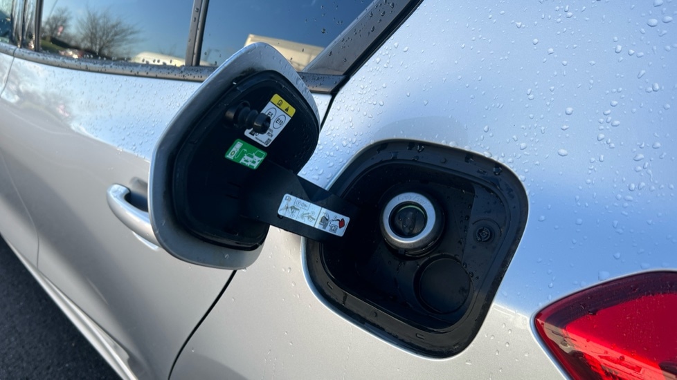 Used Ford Focus 2021 for sale - 77010407: Photo 21