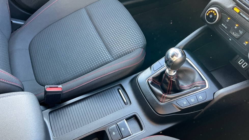 Used Ford Focus 2021 for sale - 77010407: Photo 28