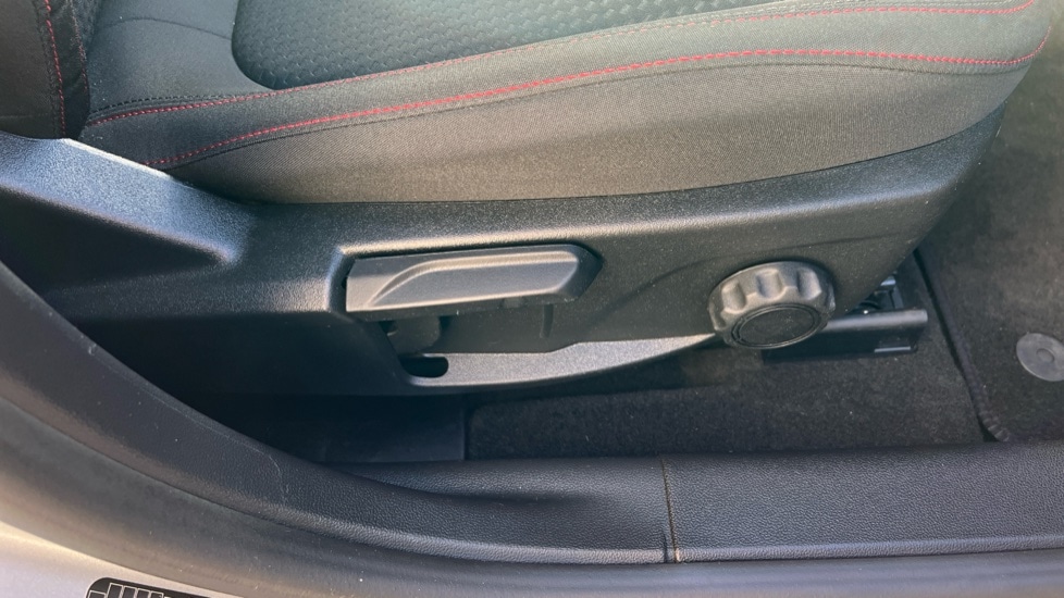 Used Ford Focus 2021 for sale - 77010407: Photo 32