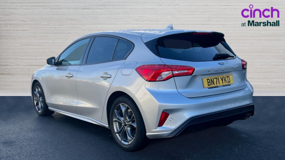 Used Ford Focus 2021 for sale - 77010407: Photo 5