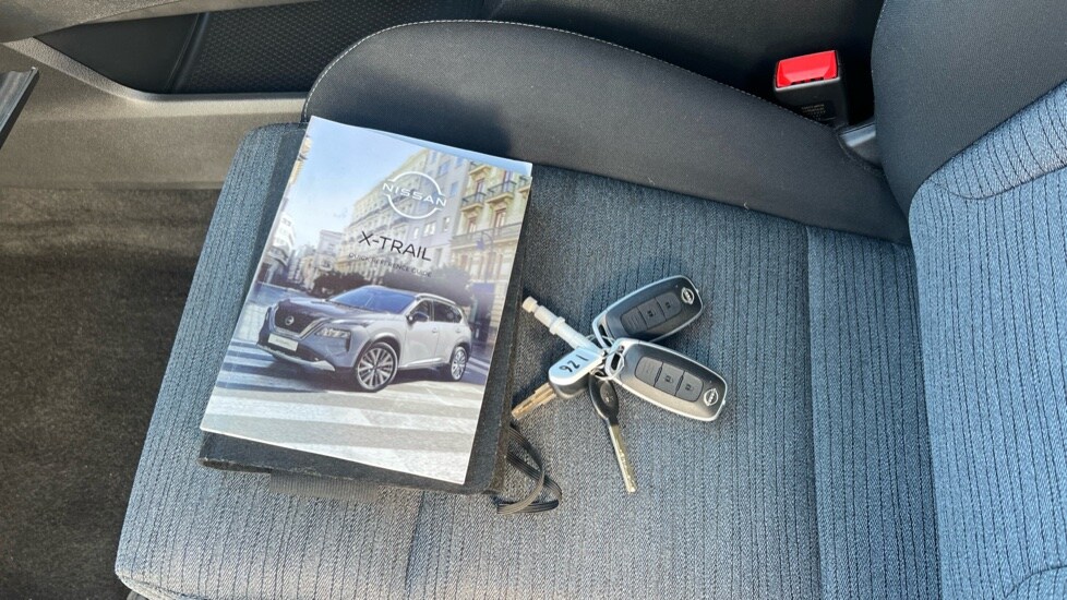 Used Nissan X-Trail 2023 for sale - 76312118: Photo 18