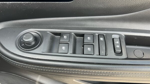 Used Vauxhall Mokka X 2019 for sale - 76234055: Photo 29