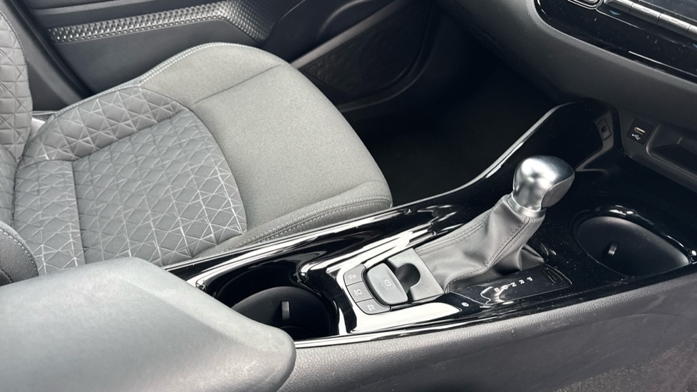 Used Toyota C-HR 2021 for sale - 76977644: Photo 28