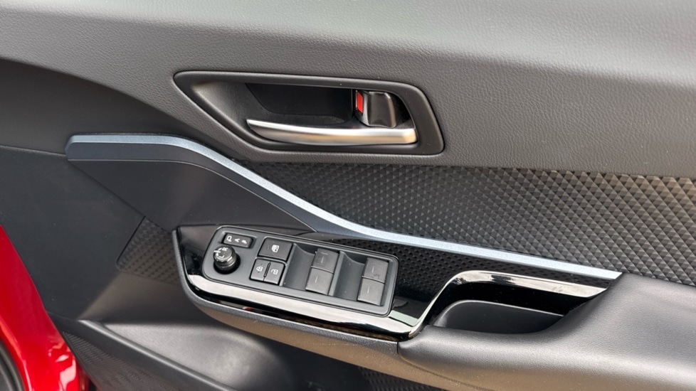 Used Toyota C-HR 2021 for sale - 76977644: Photo 30