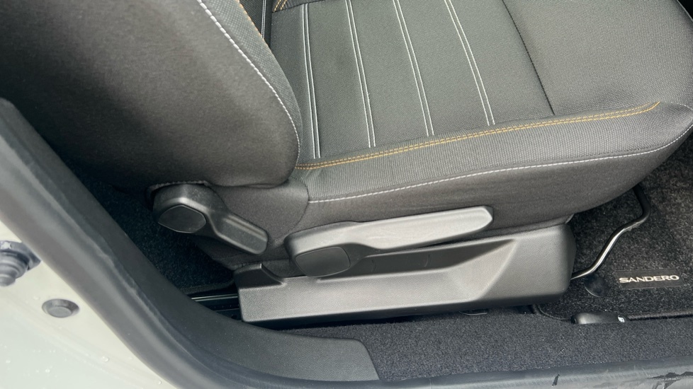 Used Dacia Sandero Stepway 2022 for sale - 76894808: Photo 32