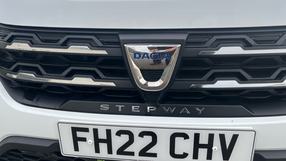 Used Dacia Sandero Stepway 2022 for sale - 76894808: Photo 43