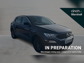 Used Volkswagen T-Roc 2020 for sale - 76191138: Photo
