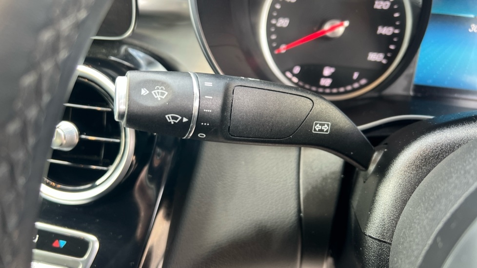 Used Mercedes-Benz GLC 2021 for sale - 76265580: Photo 25