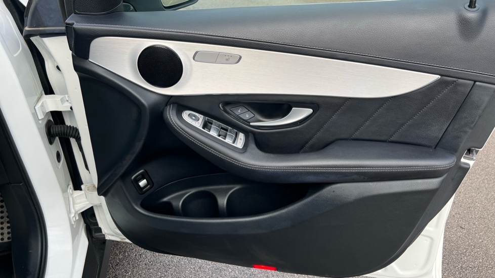 Used Mercedes-Benz GLC 2021 for sale - 76265580: Photo 30