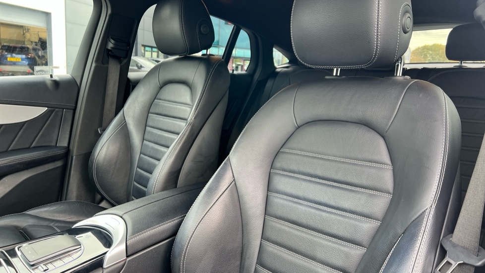 Used Mercedes-Benz GLC 2021 for sale - 76265580: Photo 46