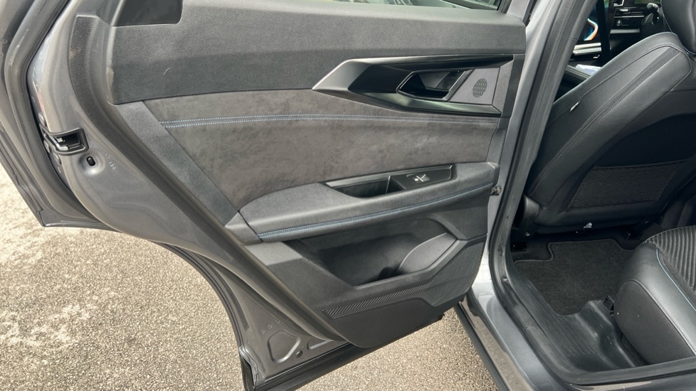 Used Renault Austral 2023 for sale - 76428097: Photo 44