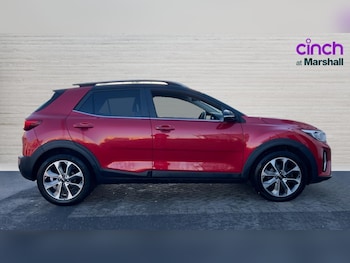 Used Kia Stonic 2022 for sale - 77042849: Photo