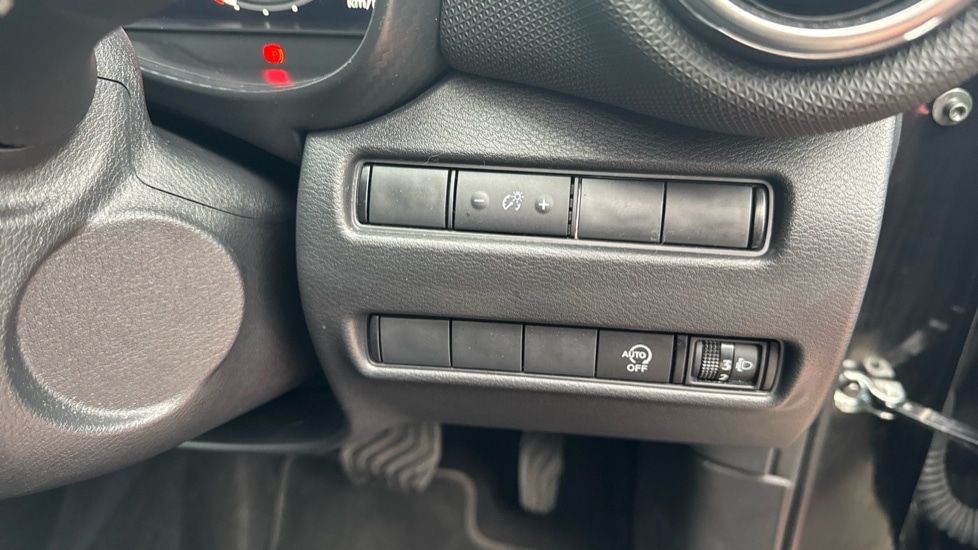 Used Nissan Juke 2024 for sale - 76871165: Photo 37