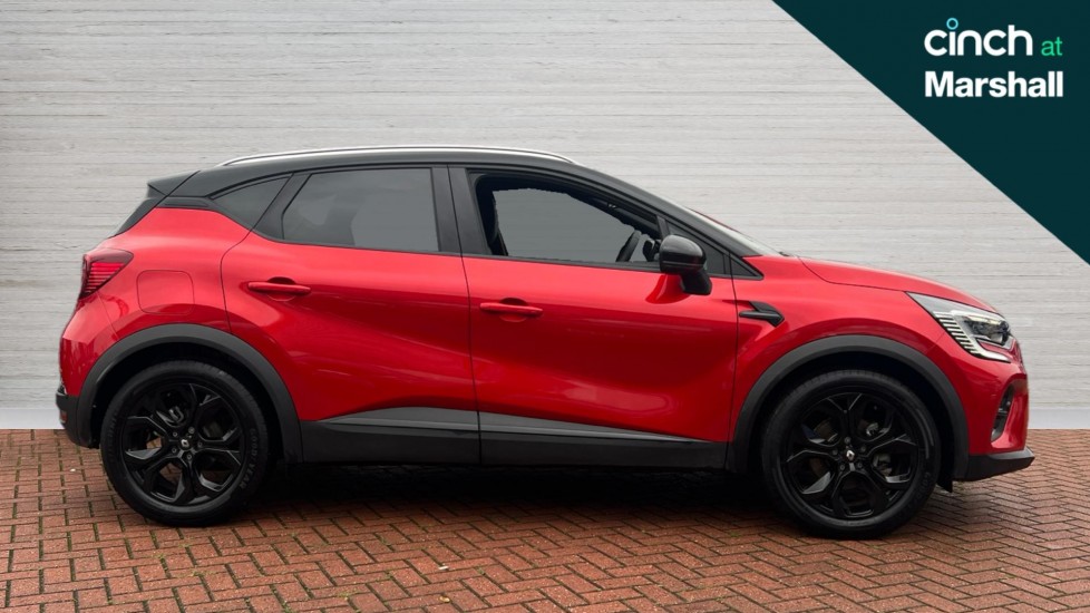 Used Renault Captur 2023 for sale - 76872374: Photo 2