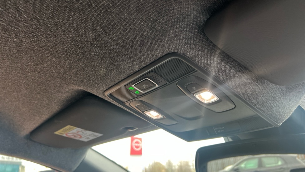 Used Renault Captur 2023 for sale - 76872374: Photo 31