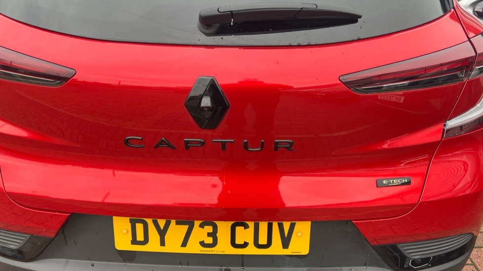 Used Renault Captur 2023 for sale - 76872374: Photo 39