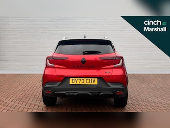 Used Renault Captur 2023 for sale - 76872374: Photo