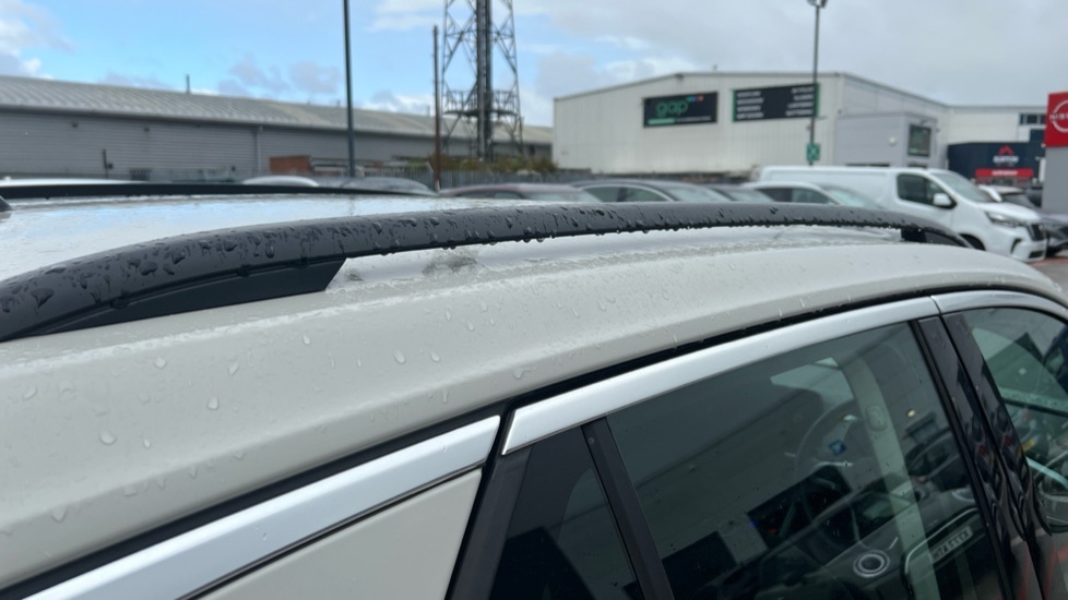 Used Volkswagen T-Roc 2023 for sale - 76868735: Photo 44