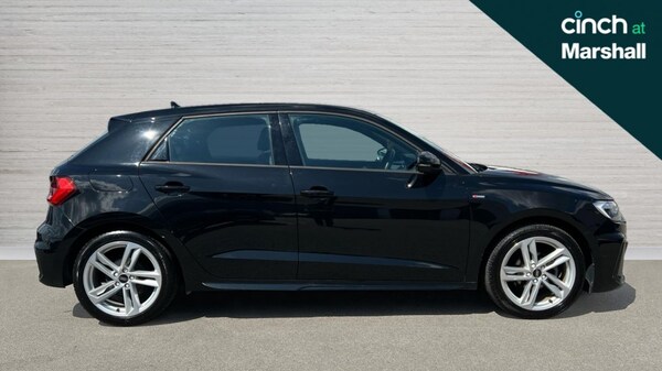 Used Audi A1 2022 for sale - 74941121: Photo 2