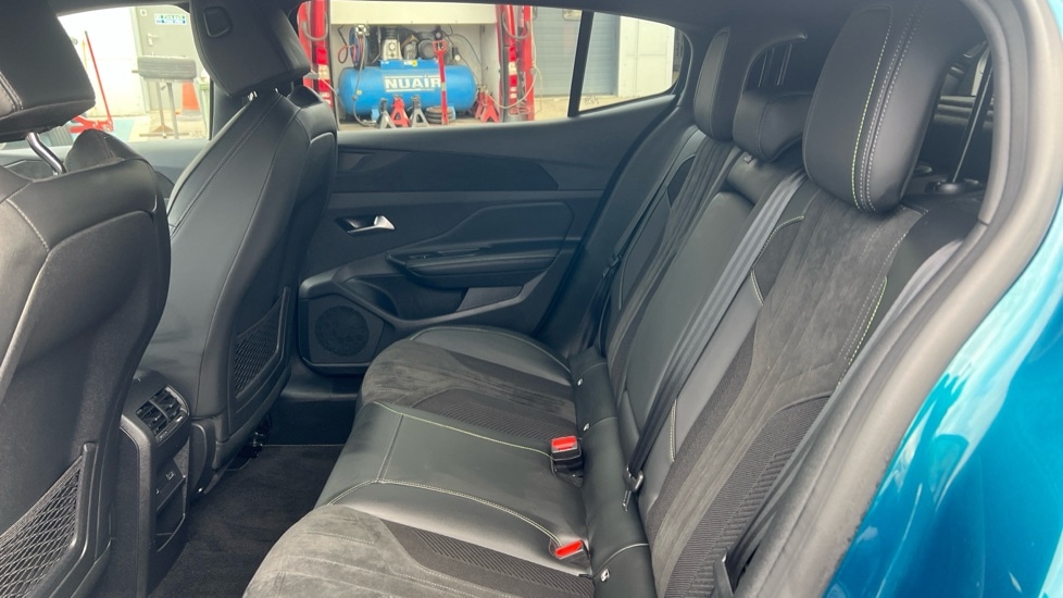 Used Peugeot 408 2023 for sale - 76869778: Photo 14