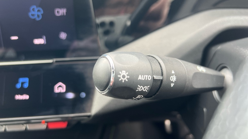 Used Peugeot 408 2023 for sale - 76869778: Photo 27