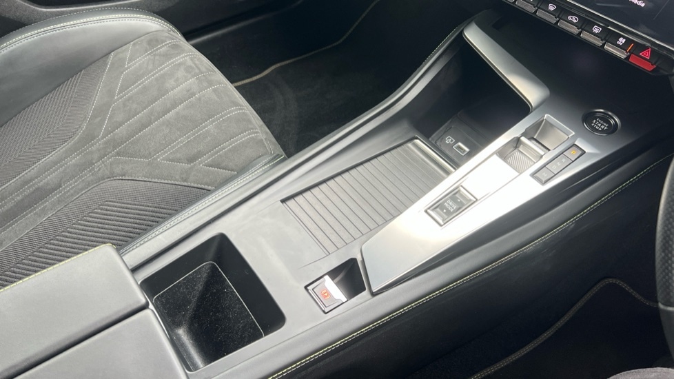 Used Peugeot 408 2023 for sale - 76869778: Photo 30