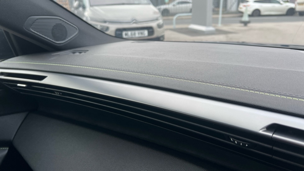 Used Peugeot 408 2023 for sale - 76869778: Photo 51