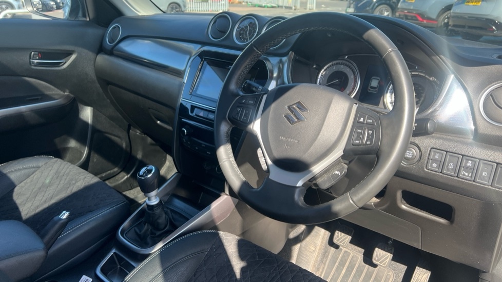 Used Suzuki Vitara 2023 for sale - 76276736: Photo 9