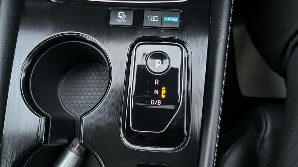 Used Nissan X-Trail 2023 for sale - 76959996: Photo 31