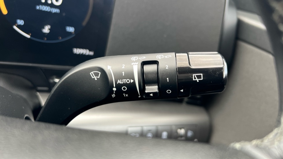 Used Hyundai KONA 2023 for sale - 76869044: Photo 23