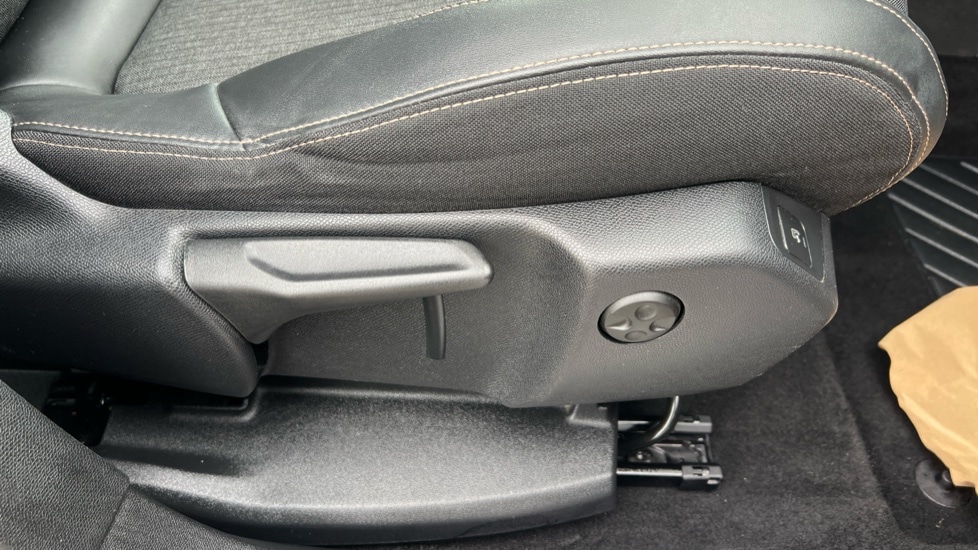 Used Peugeot 3008 2019 for sale - 76272808: Photo 32