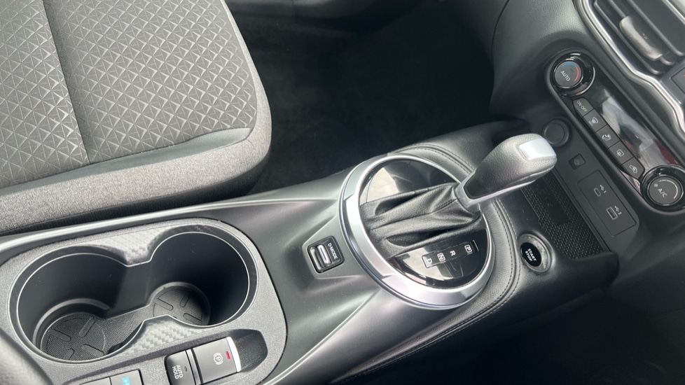 Used Nissan Juke 2024 for sale - 76870257: Photo 30