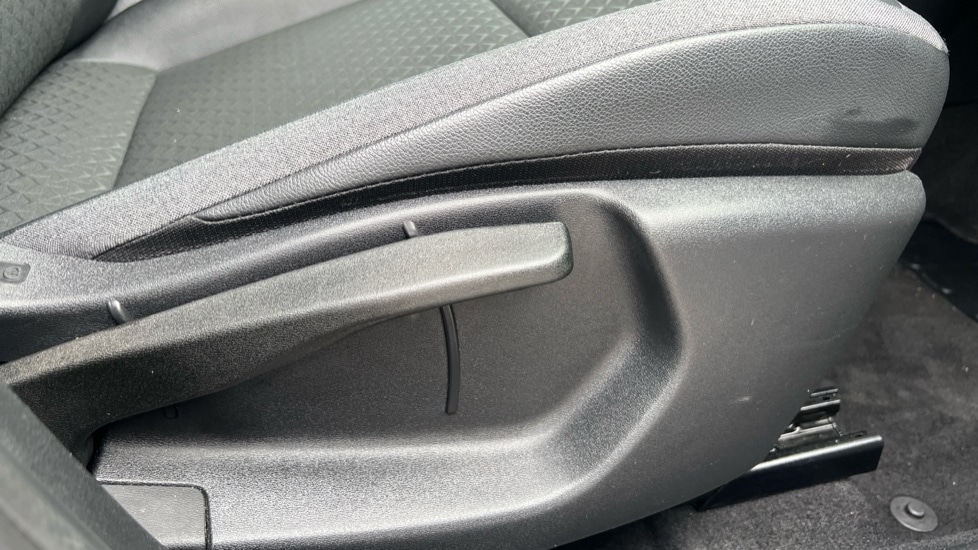 Used Nissan Juke 2024 for sale - 76870257: Photo 34