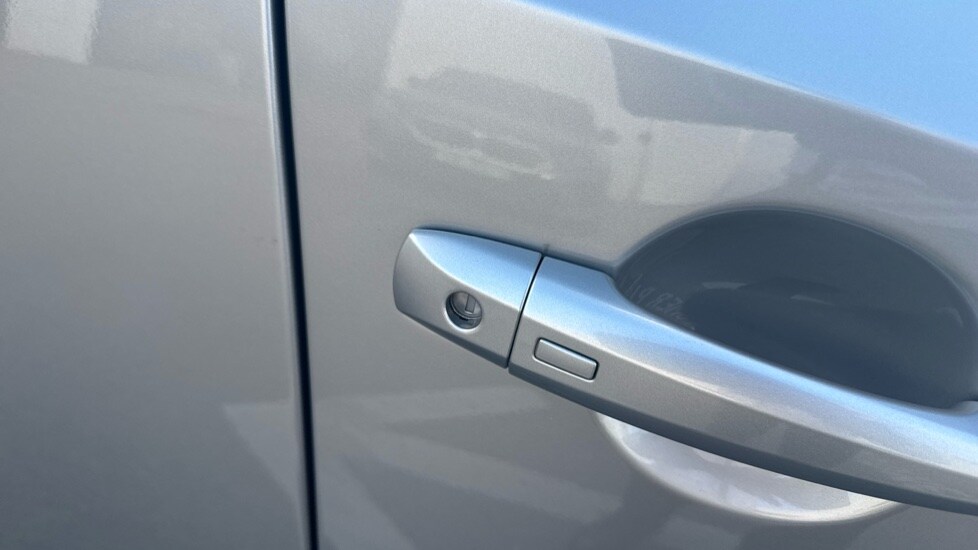 Used Nissan Qashqai 2024 for sale - 76037620: Photo 43