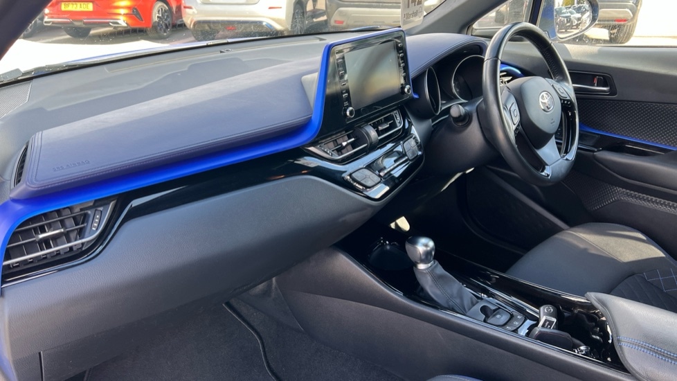 Used Toyota C-HR 2021 for sale - 76870041: Photo 10