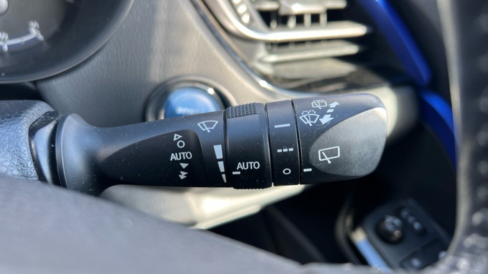 Used Toyota C-HR 2021 for sale - 76870041: Photo 25