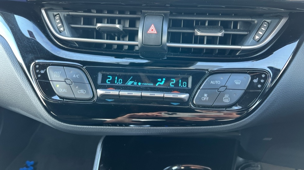 Used Toyota C-HR 2021 for sale - 76870041: Photo 30