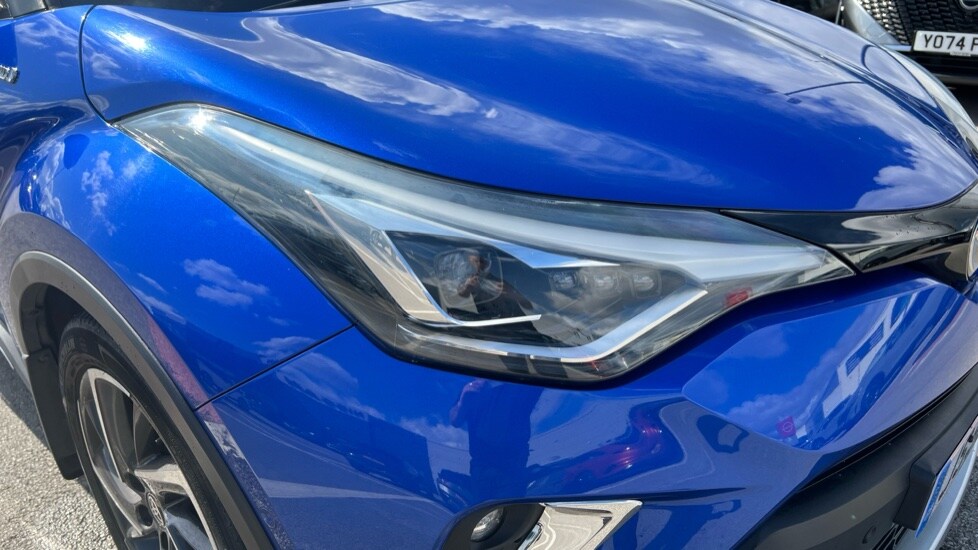 Used Toyota C-HR 2021 for sale - 76870041: Photo 48