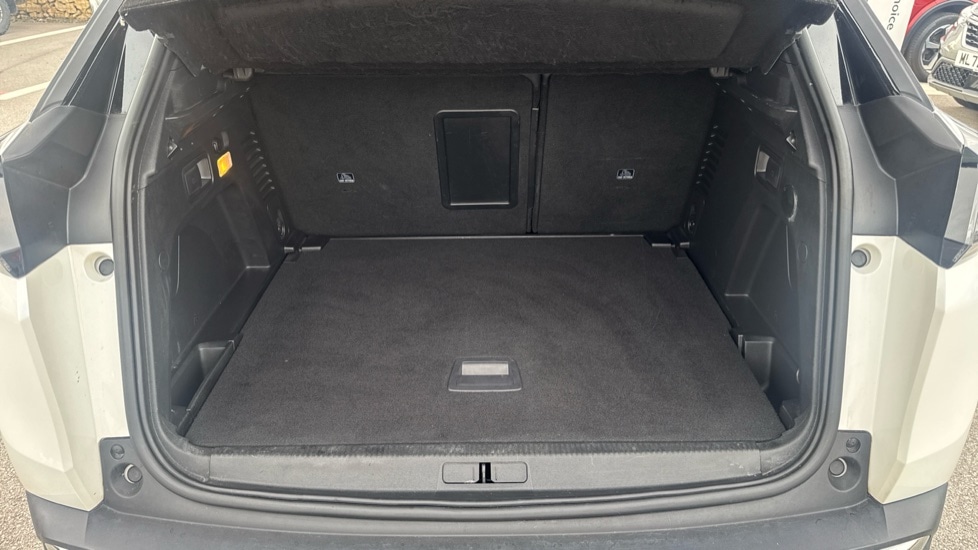 Used Peugeot 3008 2022 for sale - 76871235: Photo 15