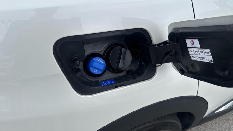 Used Peugeot 3008 2022 for sale - 76871235: Photo 23