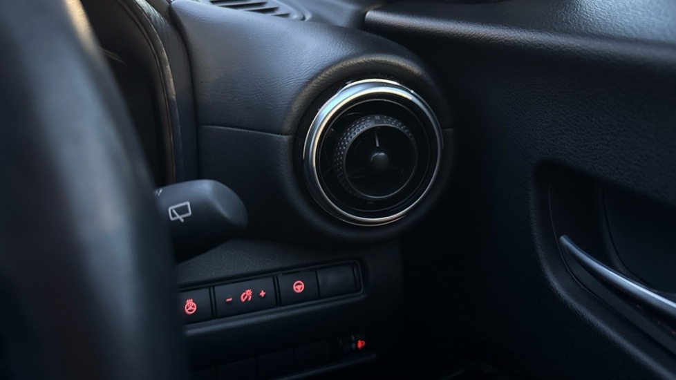 Used Nissan Juke 2024 for sale - 76948453: Photo 50