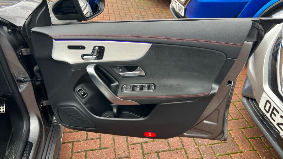 Used Mercedes-Benz CLA 2023 for sale - 76873269: Photo 32