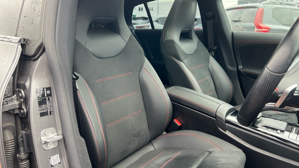 Used Mercedes-Benz CLA 2023 for sale - 76873269: Photo 44