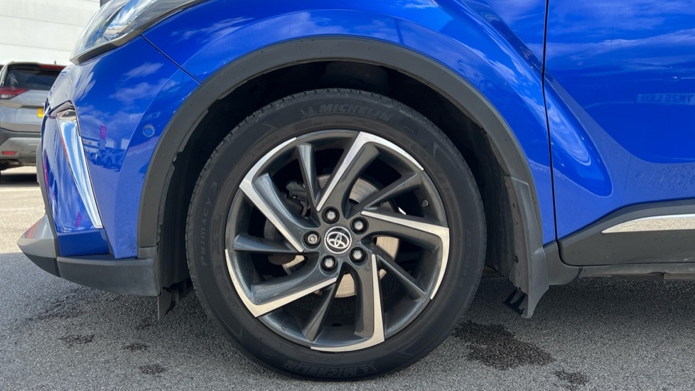 Used Toyota C-HR 2021 for sale - 76176298: Photo 17