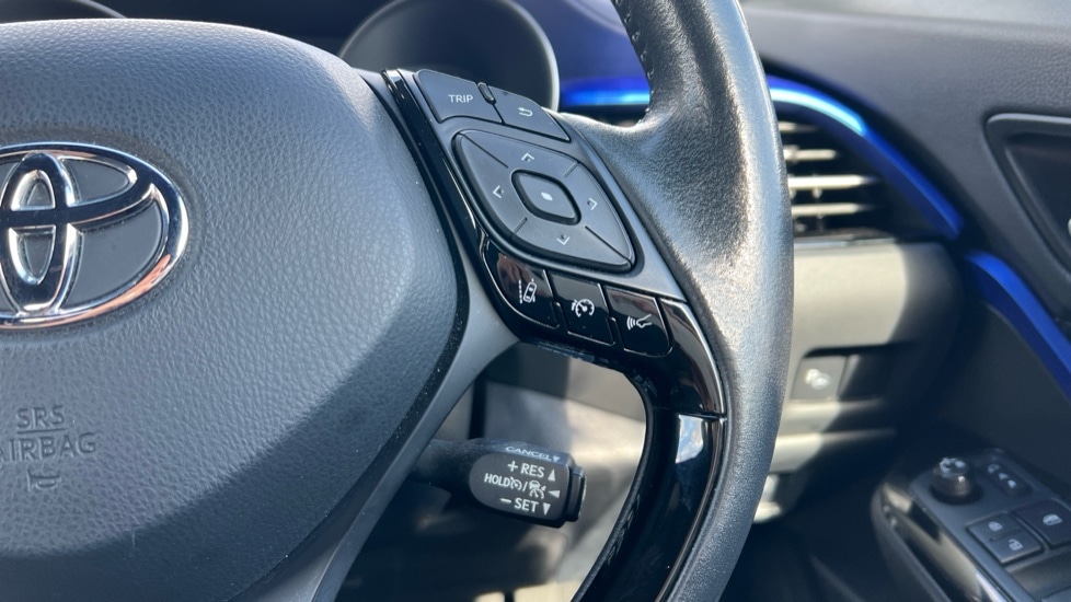 Used Toyota C-HR 2021 for sale - 76176298: Photo 21